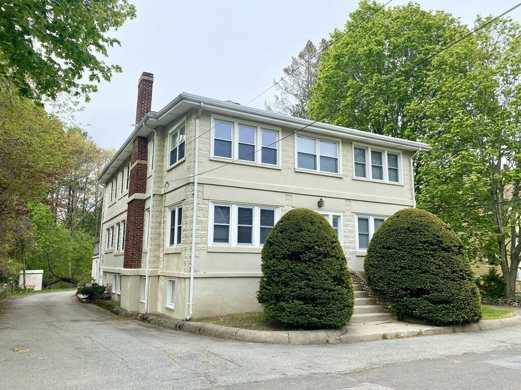 Property Photo: 8 Dunham St 1 MA 02420