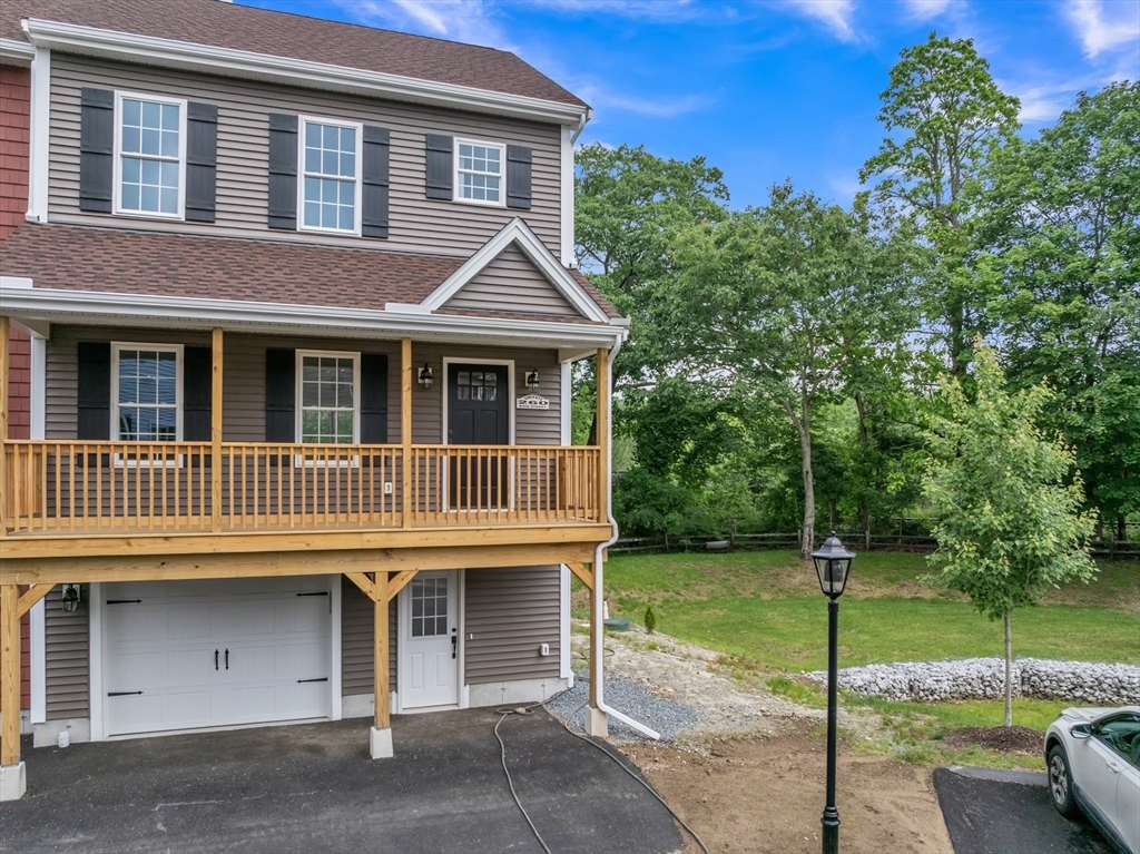 Property Photo: 260 Main Street 12 MA 01504