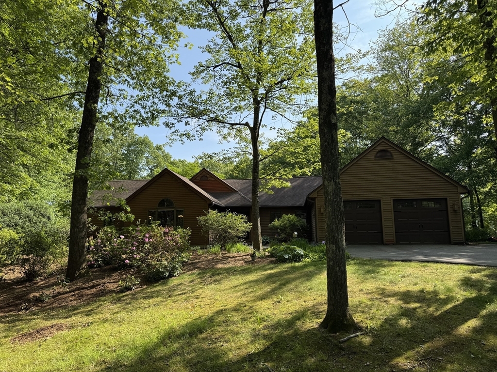 Property Photo: 131 Sandgully Rd North MA 01373