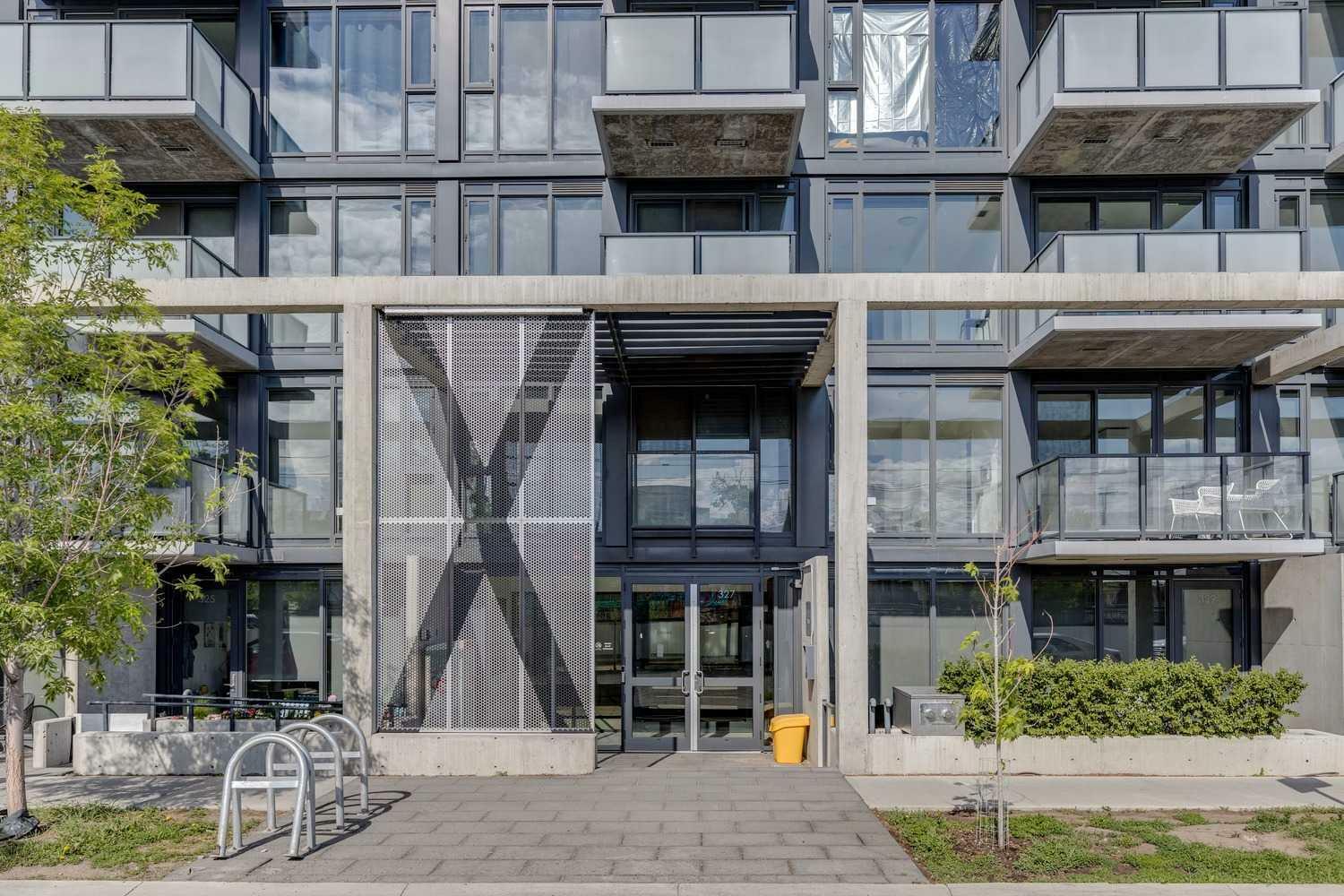 327 9A Street NW 401  Calgary AB T2N 1T7 photo