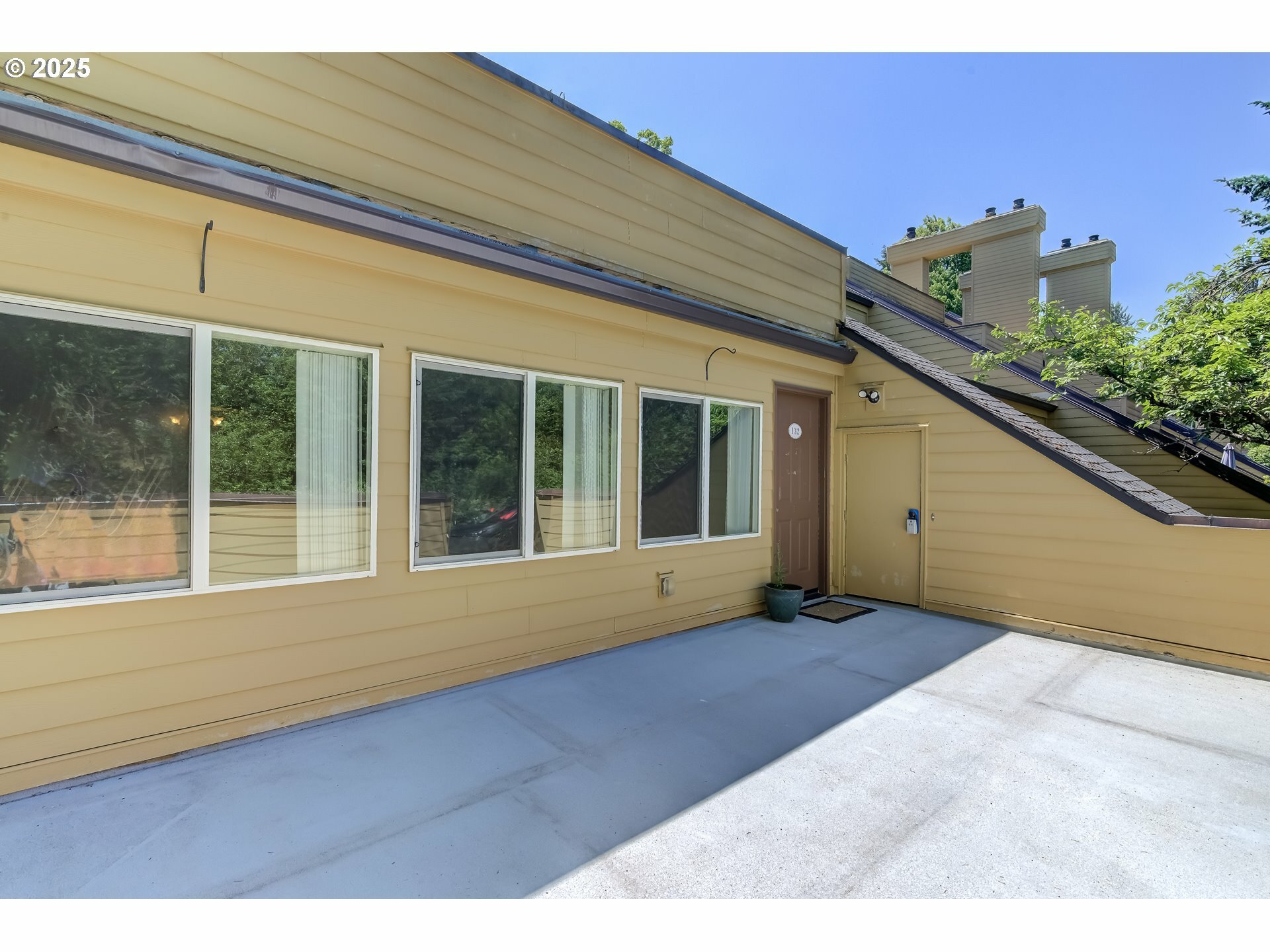 Property Photo: 1621 NE 113th St 132 WA 98686