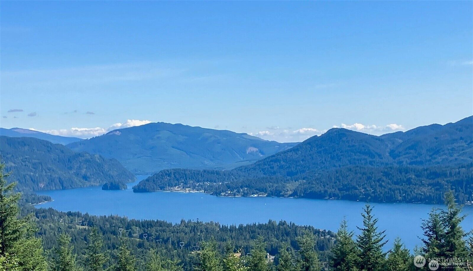 Property Photo:  20  Academy Highlands  WA 98226 