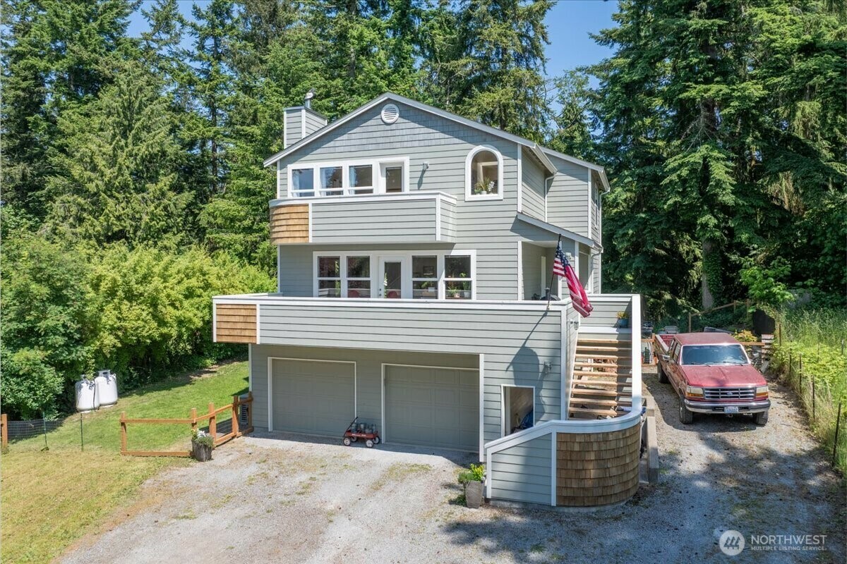 945  Rowe Road  Camano Island WA 98282 photo
