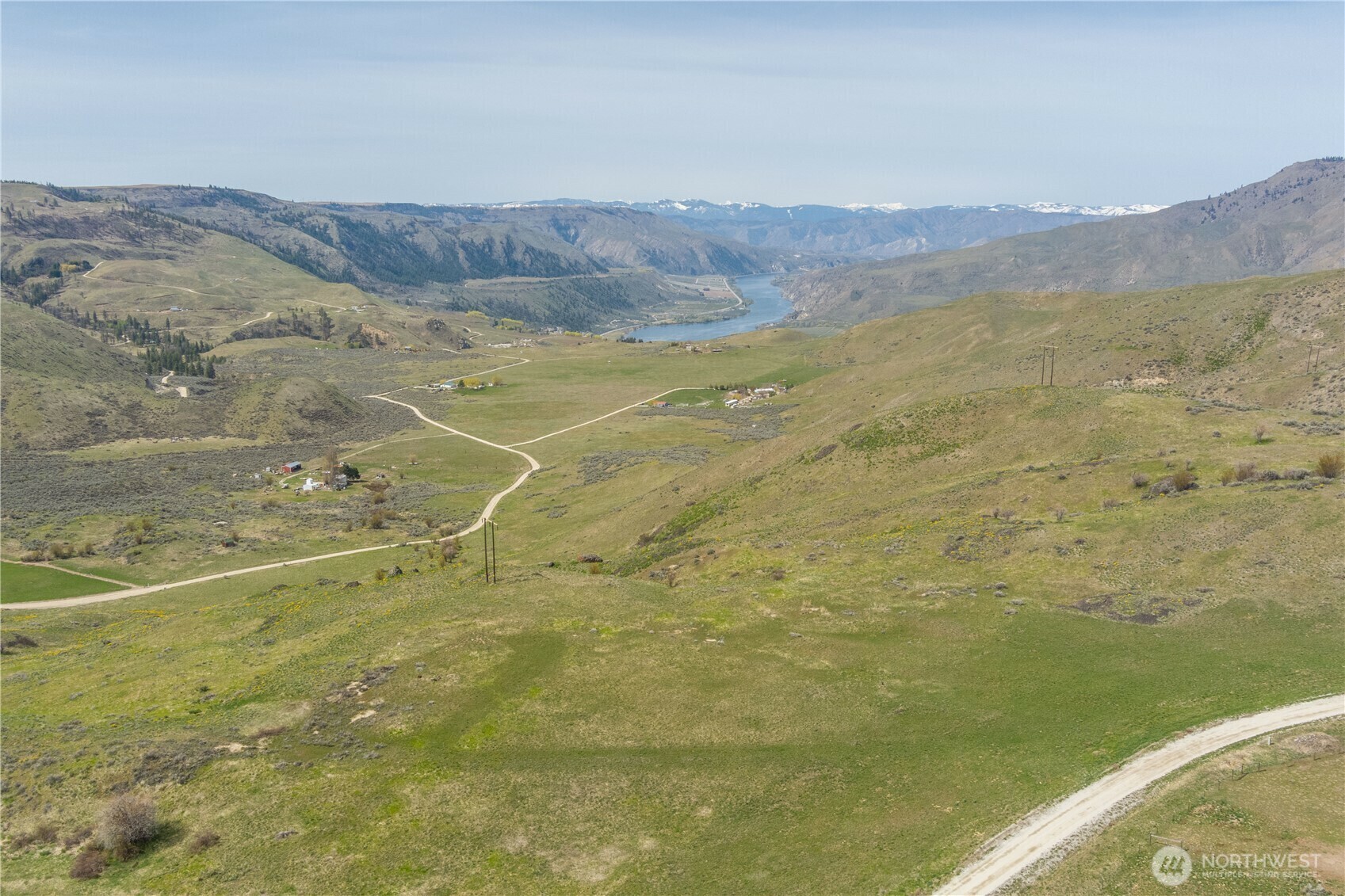 Property Photo: 80 Chelan Hills Acres Road WA 98843