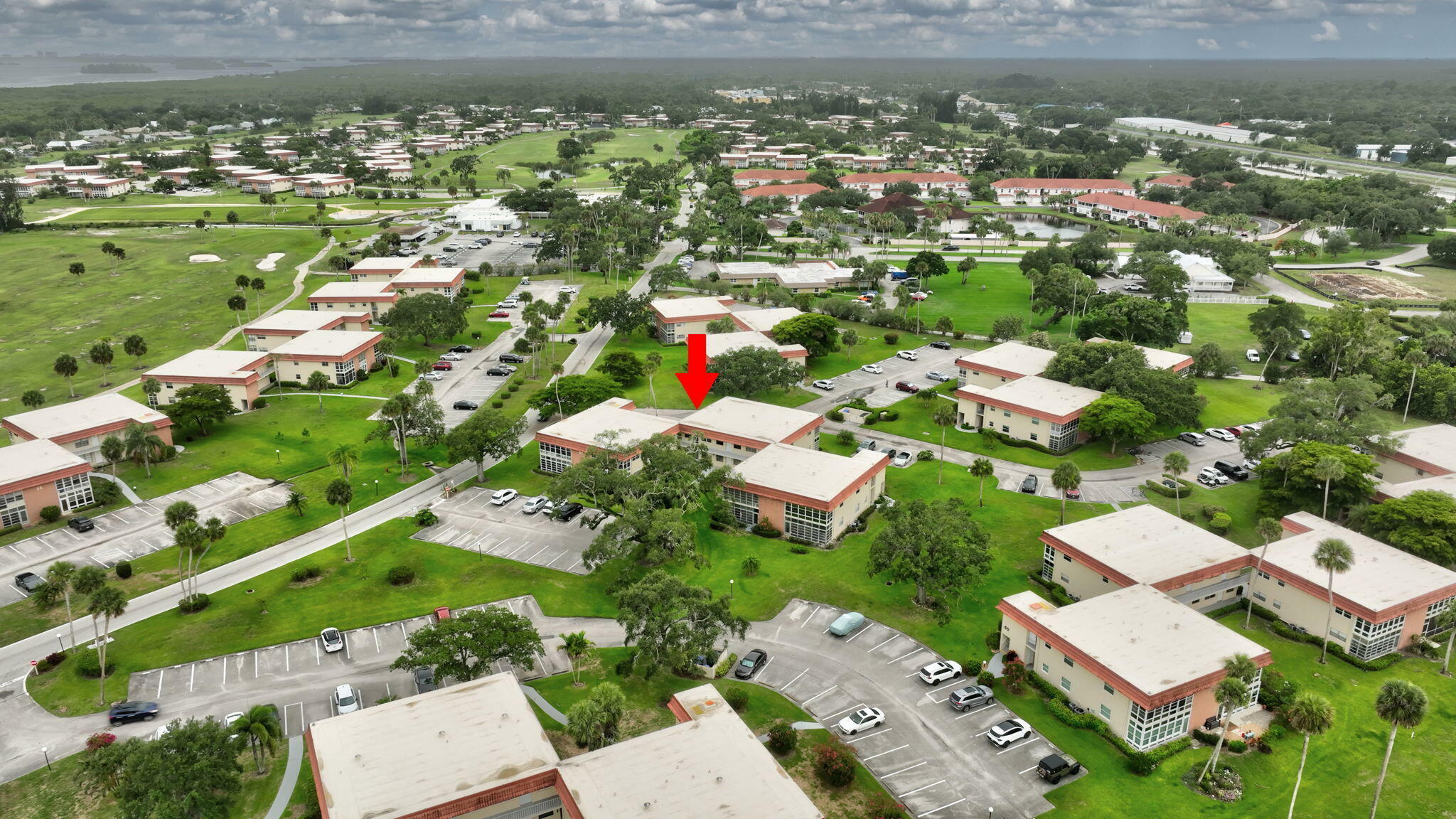 Property Photo: 61 Woodland Drive 103 FL 32962