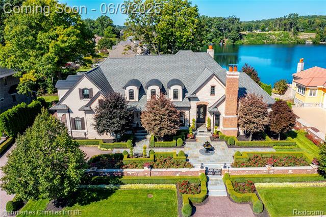 18939 Bella Vista Court  Northville MI 48168 photo