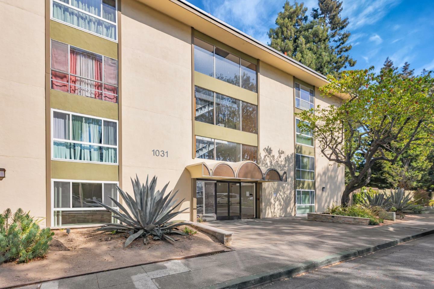 Property Photo: 1031 Crestview Drive 316 CA 94040