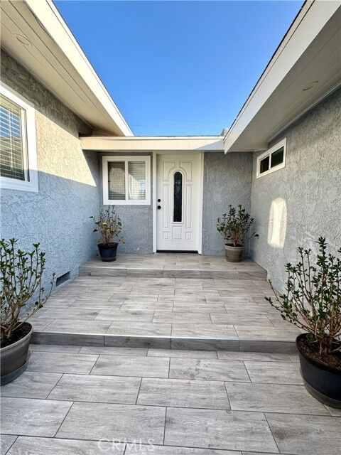 Property Photo: 4628 W Simmons Avenue CA 92868