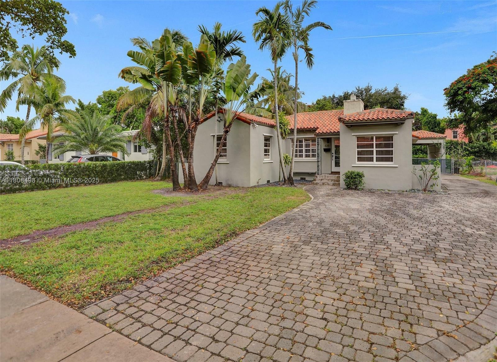 Property Photo: 638 Madeira Ave FL 33134
