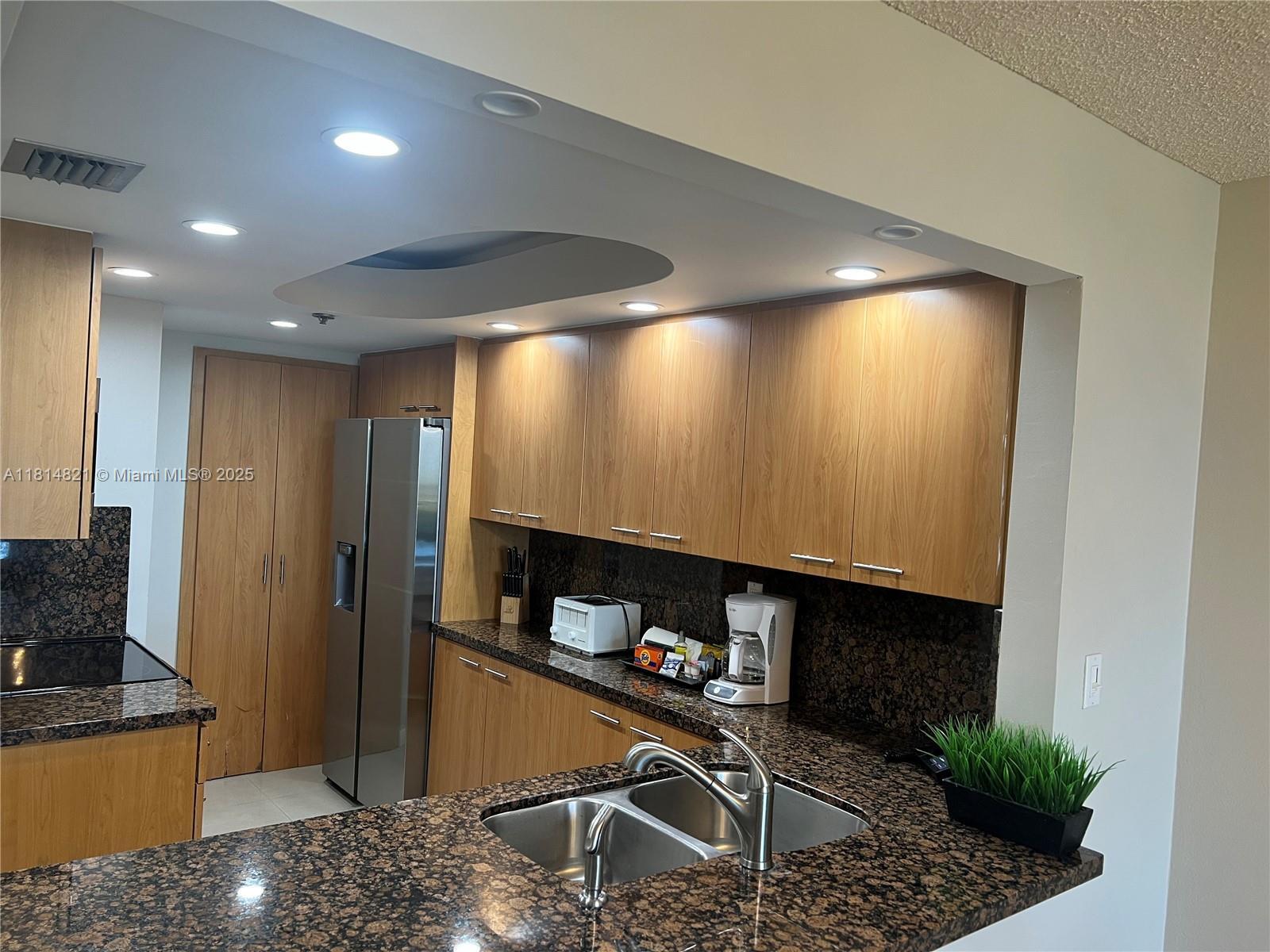 Property Photo: 1717 N Bayshore Dr A-1038 FL 33132