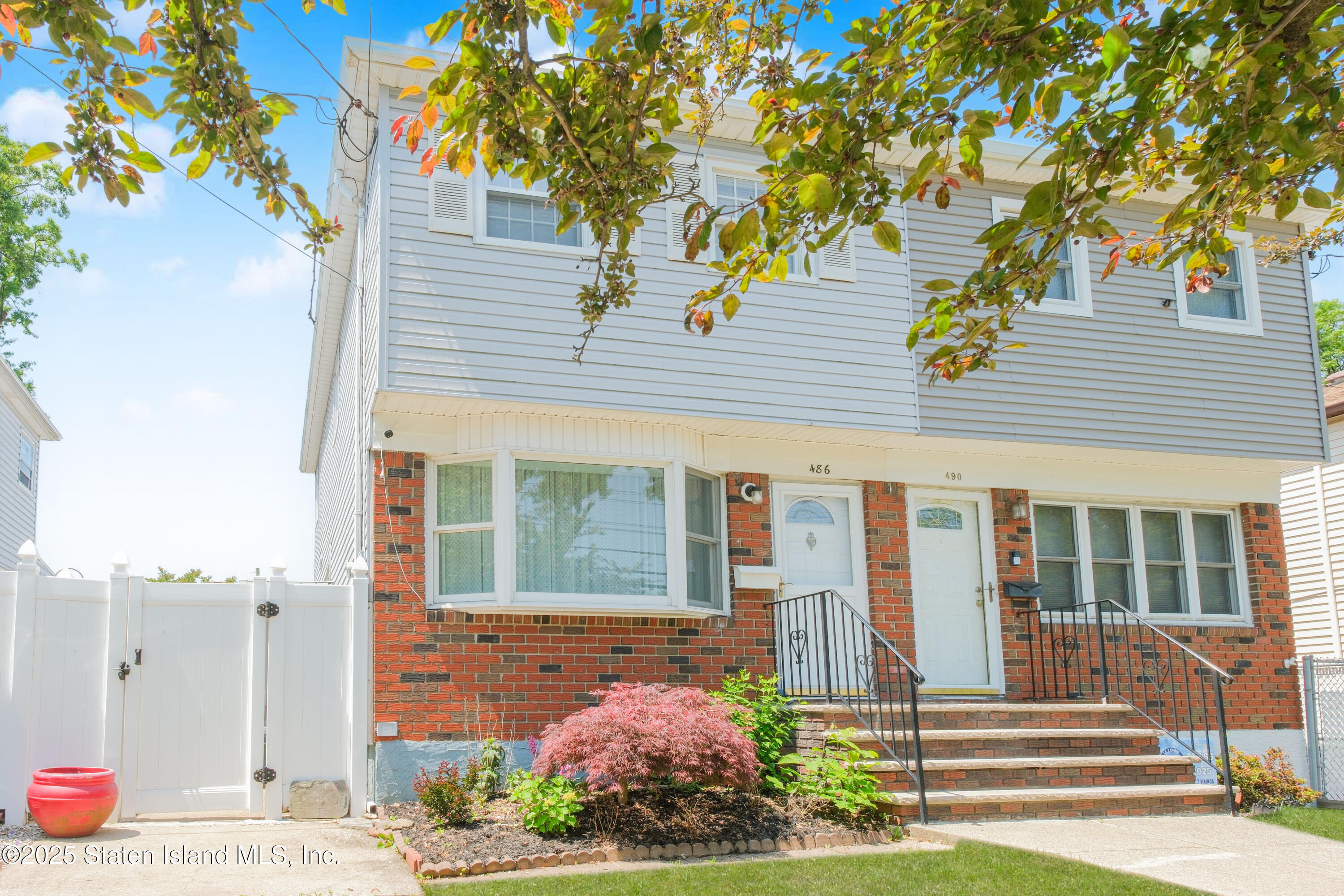 Property Photo: 486 Armstrong Avenue NY 10308