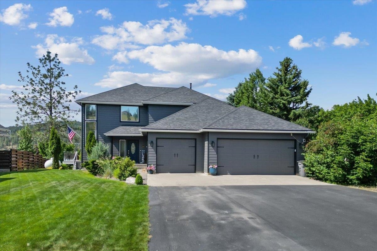 Property Photo: 6619 Long Lake Dr WA 99026