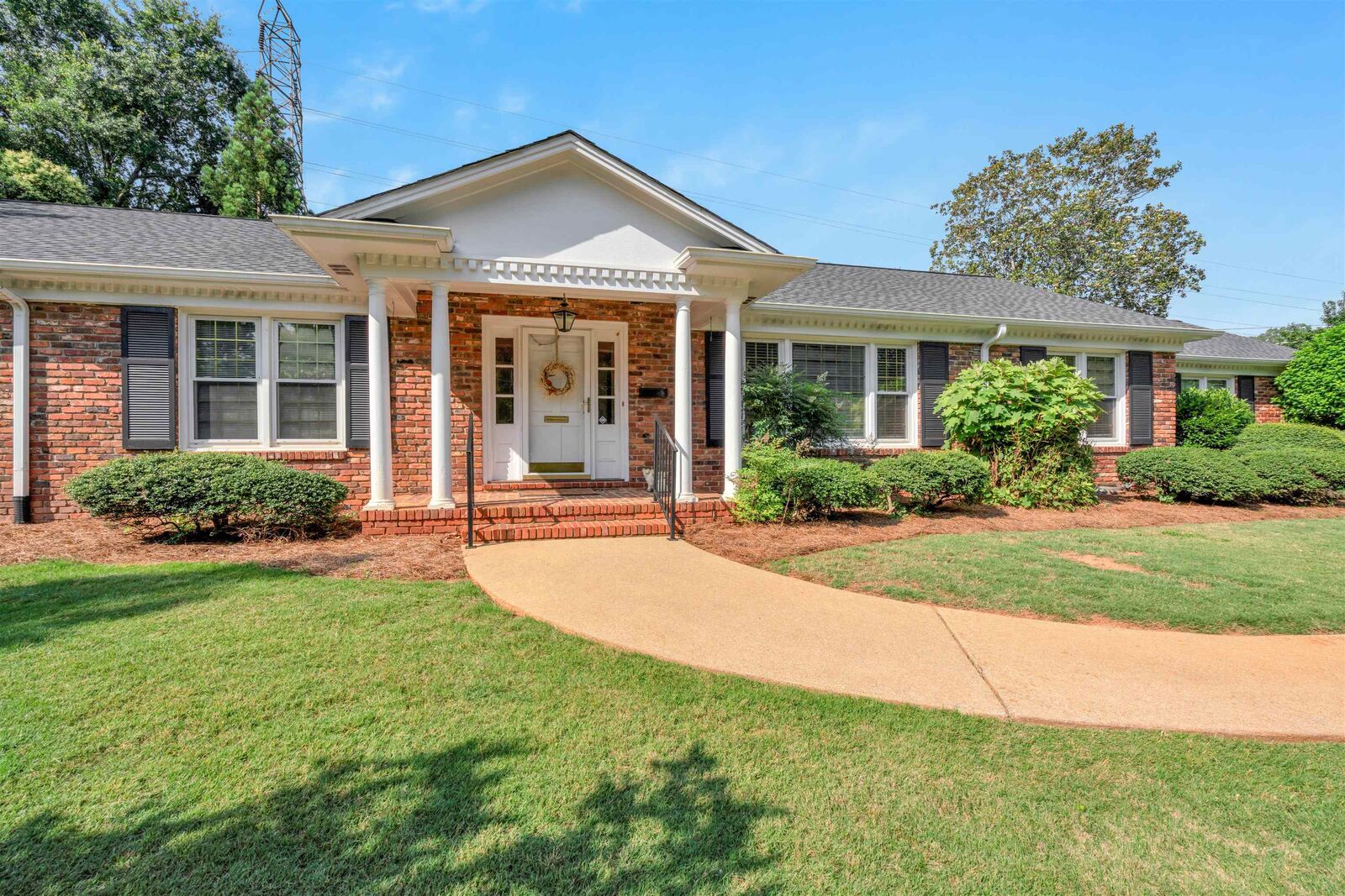 Property Photo:  212 Beechwood Drive  SC 29307 