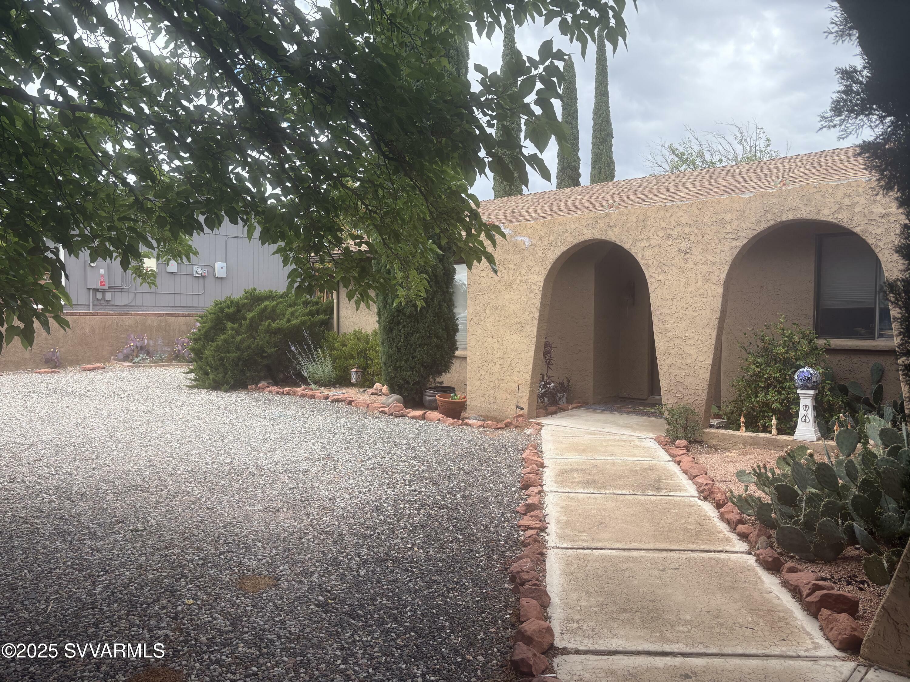 Property Photo: 2350 S Buckboard Tr AZ 86326