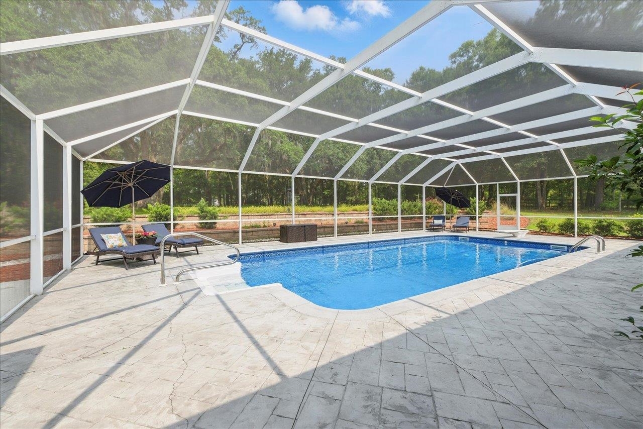 Property Photo:  7474 Creekridge Circle  FL 32309 
