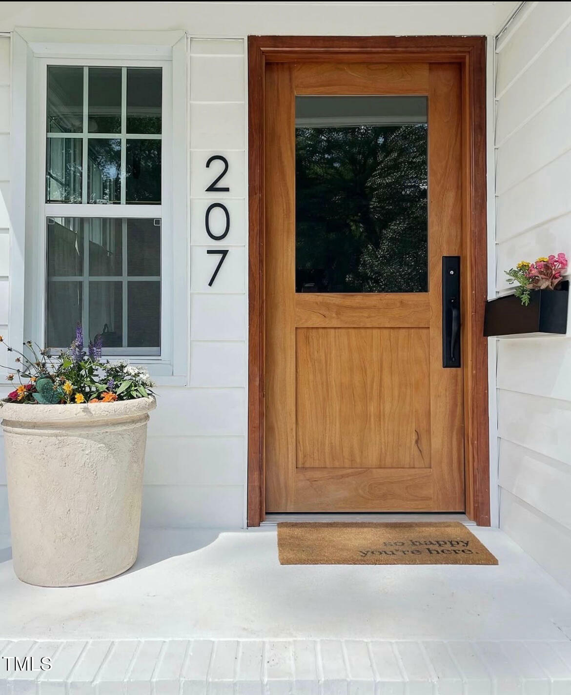 Property Photo: 207 N Aiken Street NC 27526