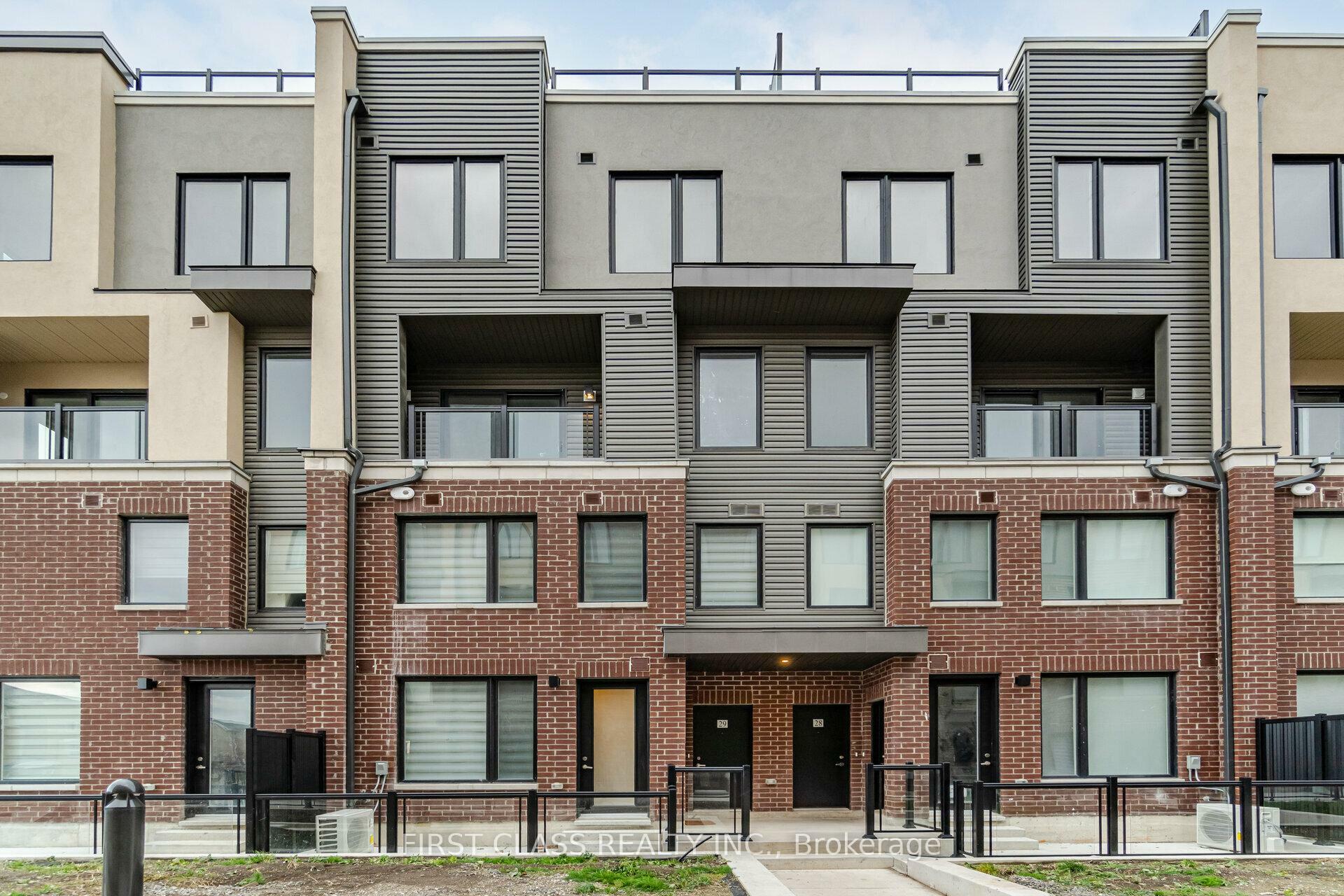 Property Photo: 3405 Ridgeway Drive 30 ON L5T 5T3