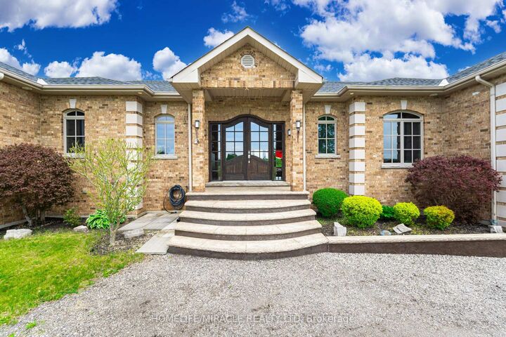 Photo de la propriété:  1029 Concession 3 Road  ON L0N 1P0 