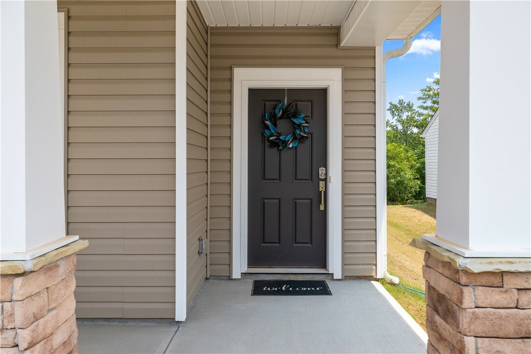 Property Photo: 346 Sliding Rock Drive SC 29670
