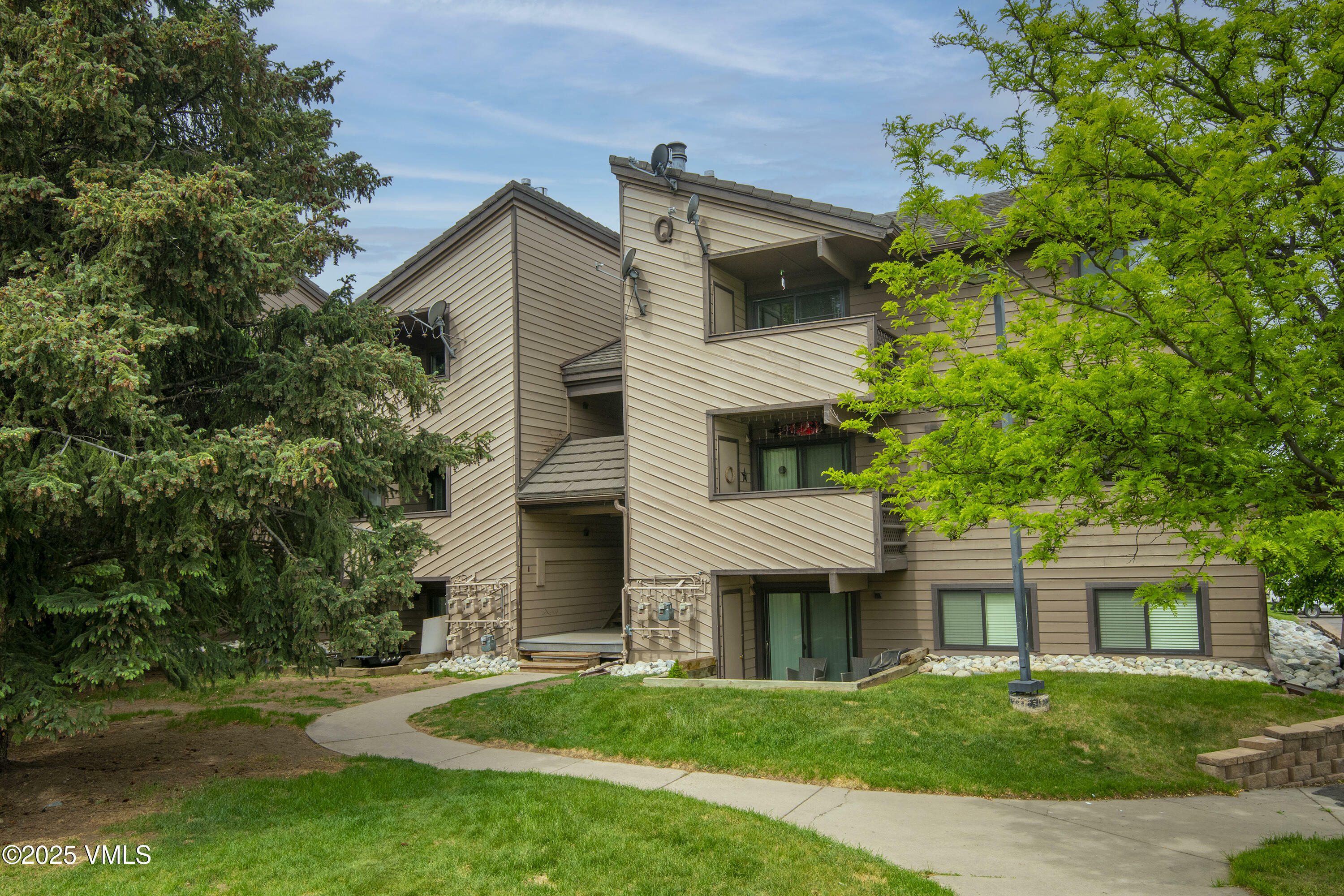 Property Photo: 1061 W Beaver Creek Q302 CO 81620