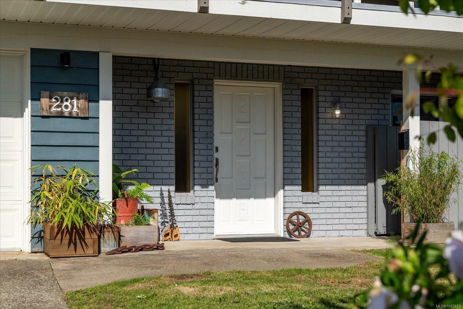 Property Photo: 281 Twiggly Wiggly Rd BC V9R 6S5