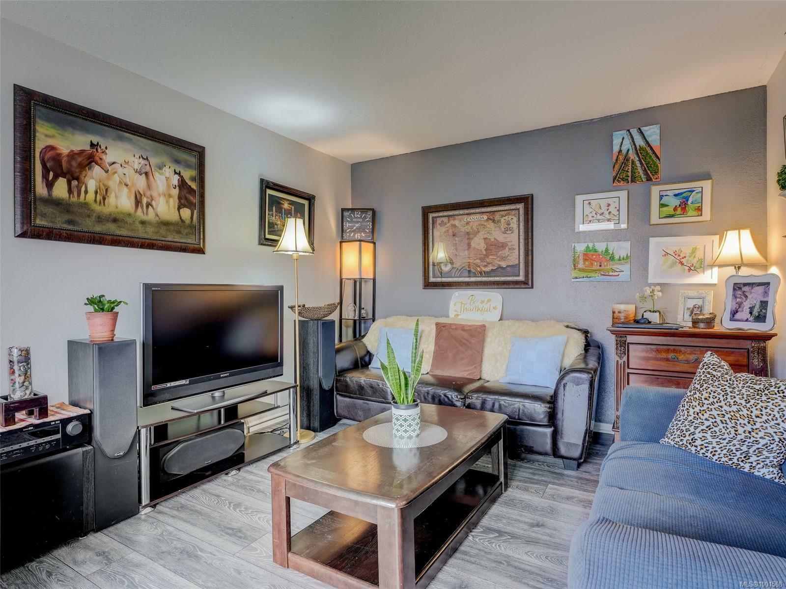 Property Photo: 1506 Admirals Rd 3 BC V9A 7B1