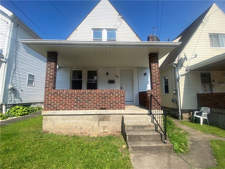 2619 Harrison St  McKeesport PA 15132 photo