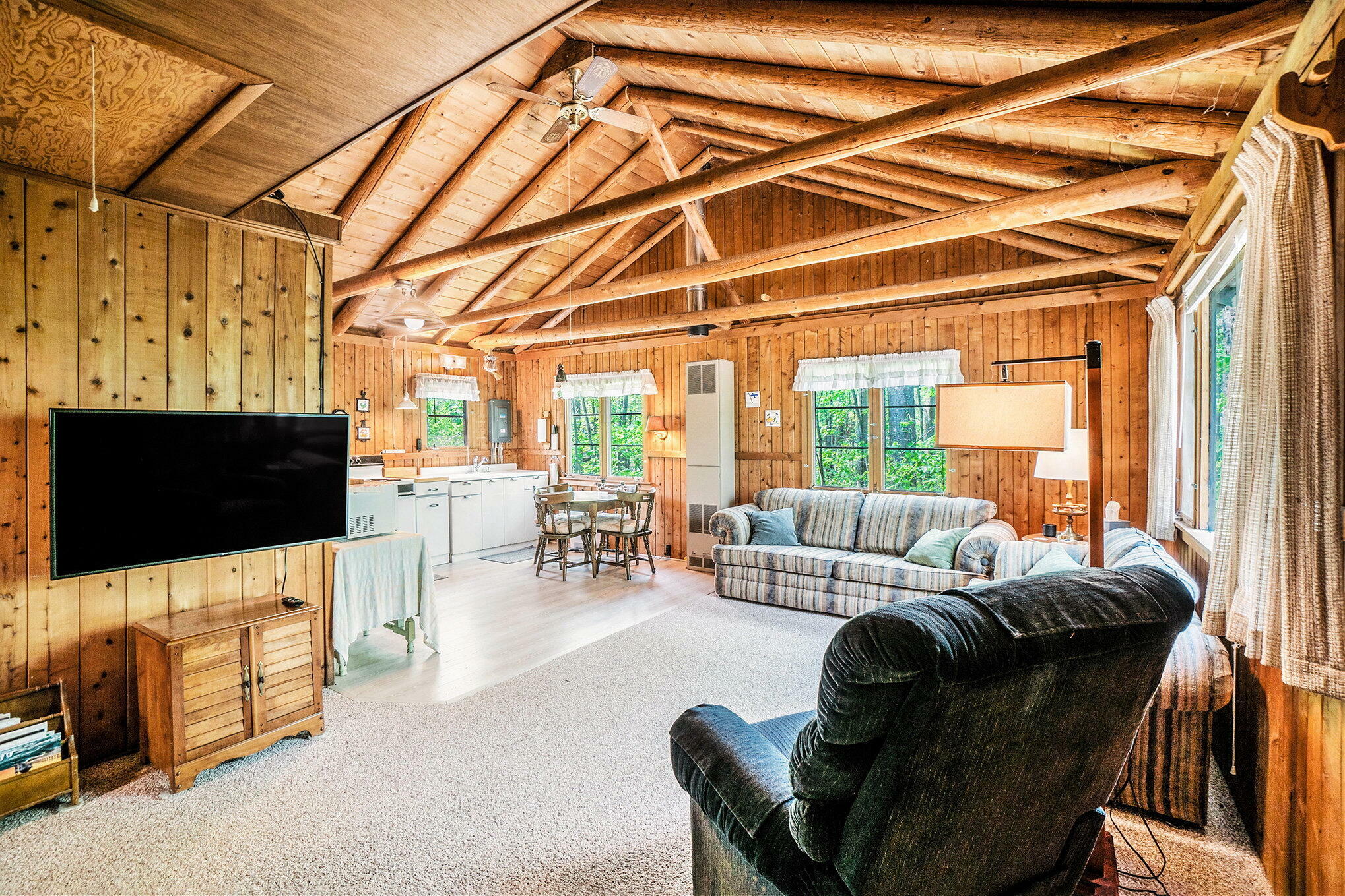 Property Photo: 2080 Tomahawk Trail MI 49735