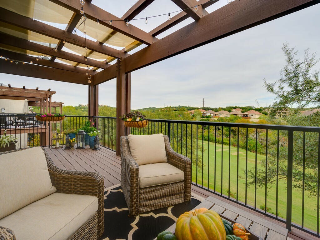 Property Photo: 2601 N Quinlan Park Road 508 TX 78732