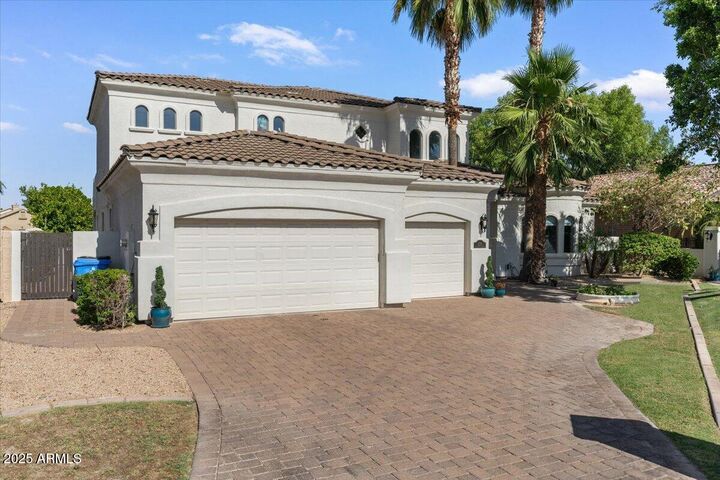 Property Photo:  2135 E Clipper Lane  AZ 85234 