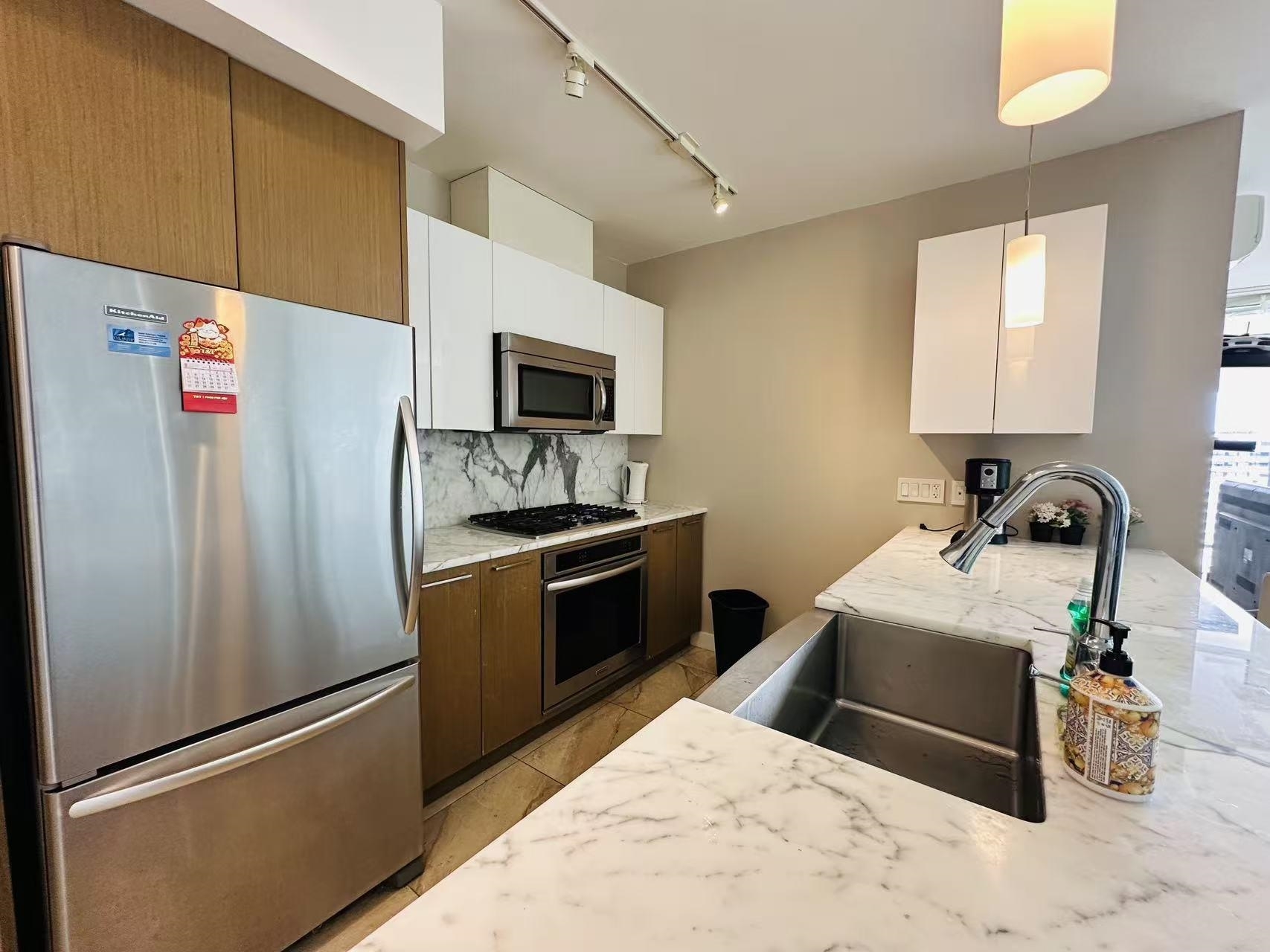 Property Photo: 6971 Elmbridge Way 1708 BC V7C 0A5