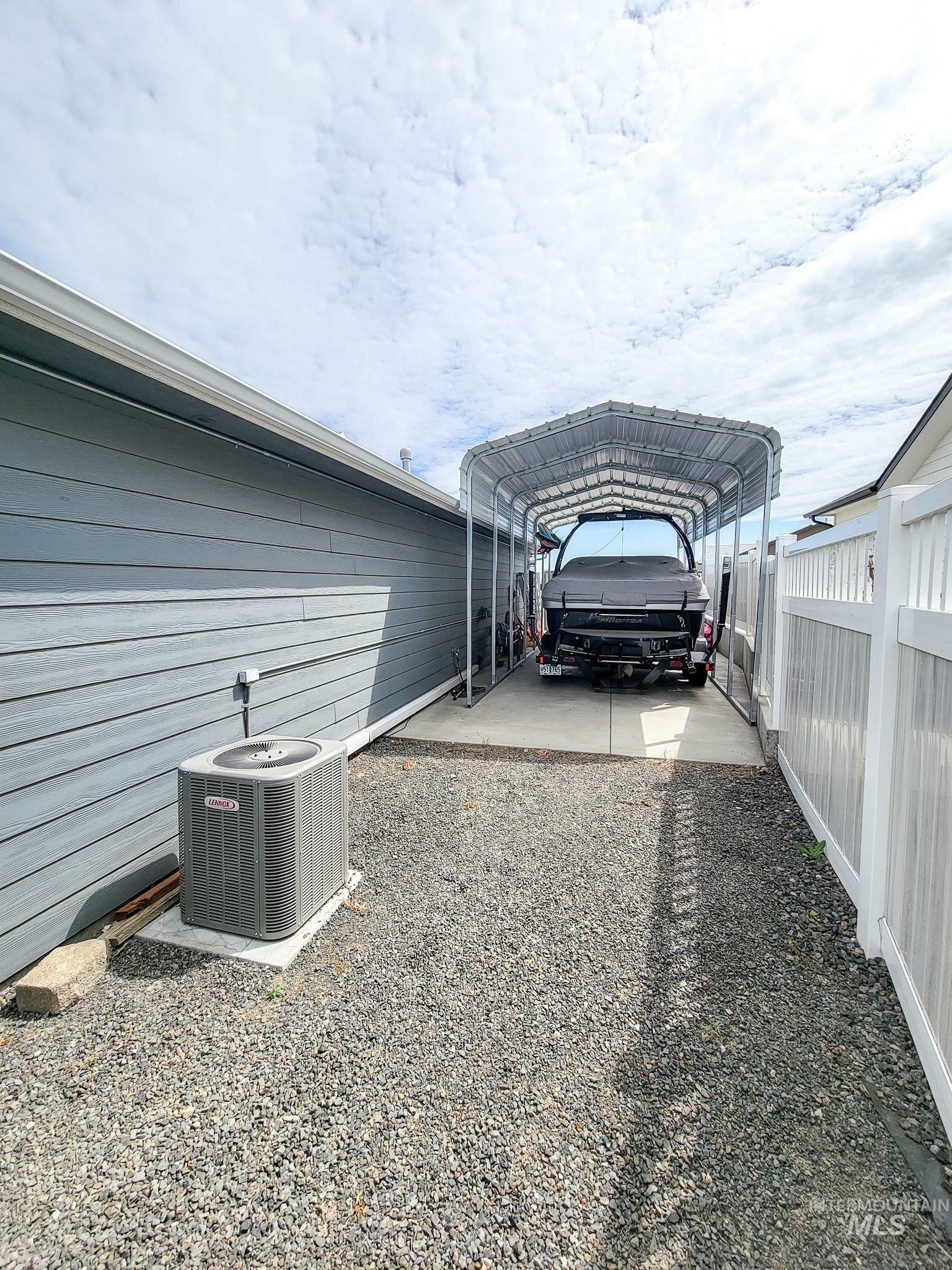 3220 Parkridge Way  Lewiston ID 83501-0000 photo