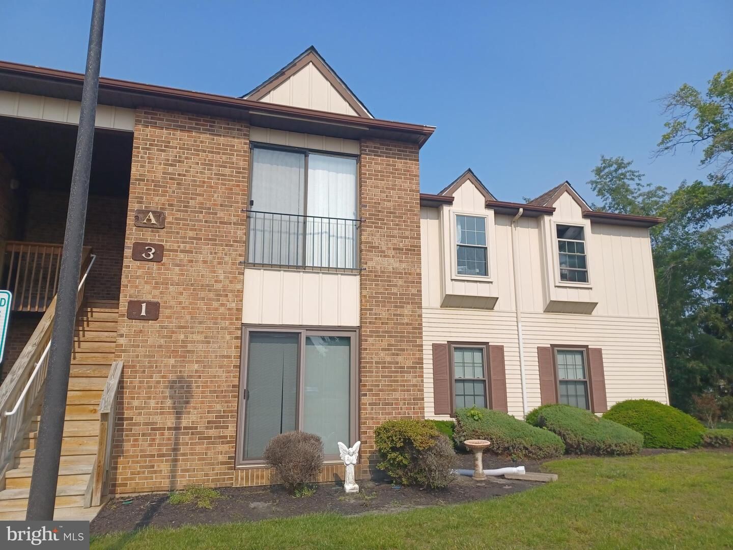 Property Photo: 3 Chelsea Court NJ 08080