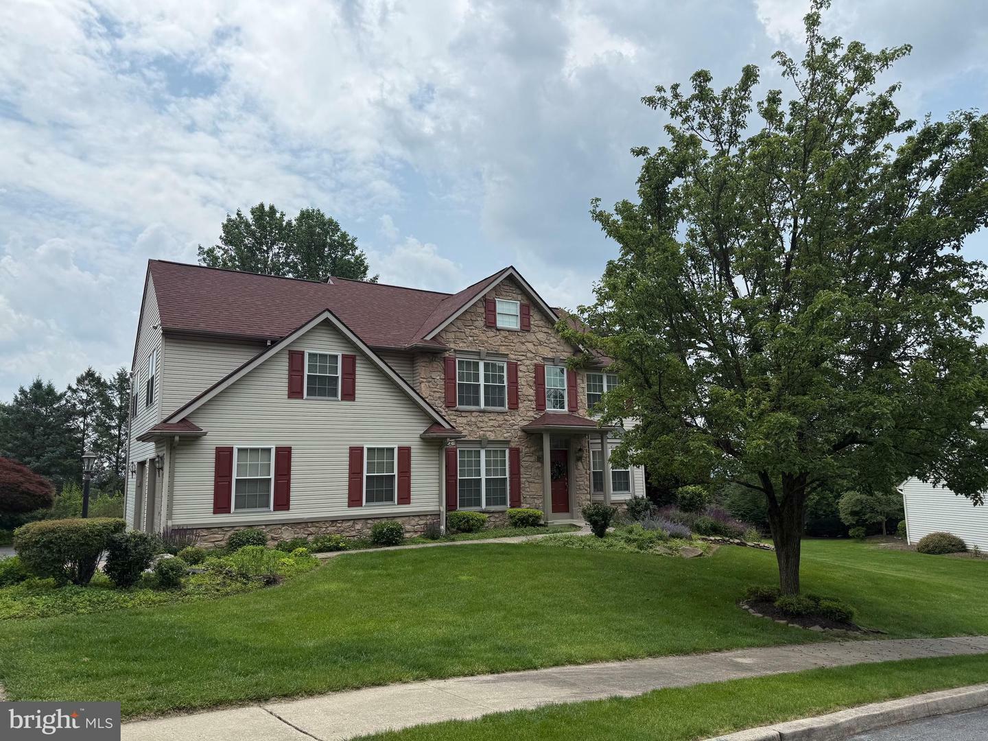 20 Stephanie Road  Birdsboro PA 19508 photo