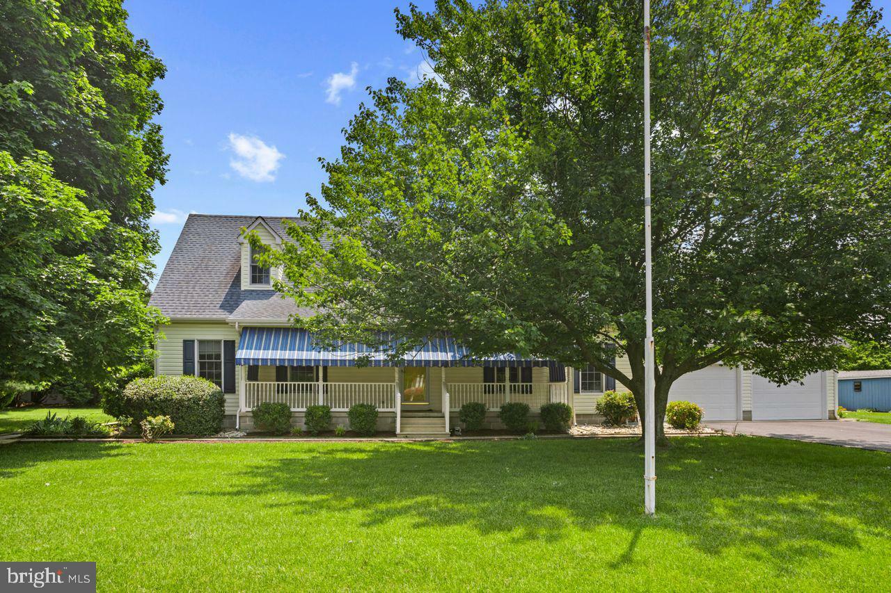 Property Photo: 17 Elliott Avenue DE 19970