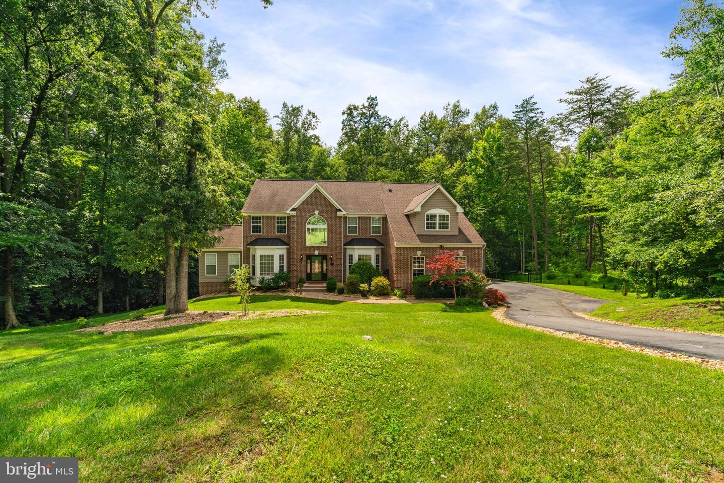 Property Photo: 123 Arden Lane VA 22556