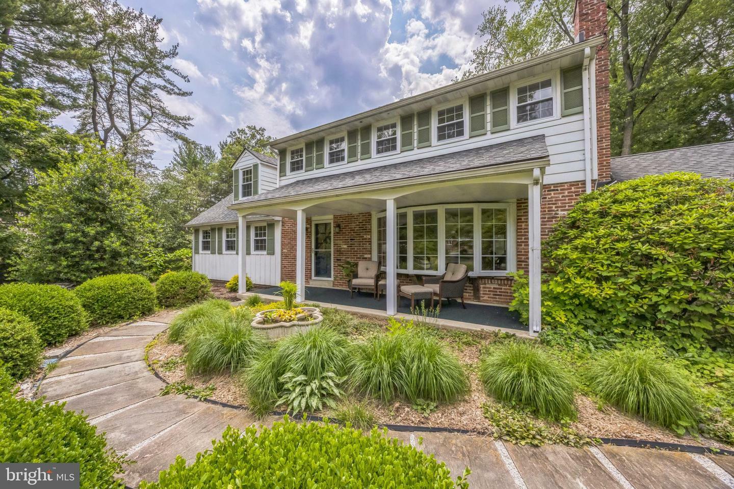 Property Photo: 30 Well Fleet Way PA 19063