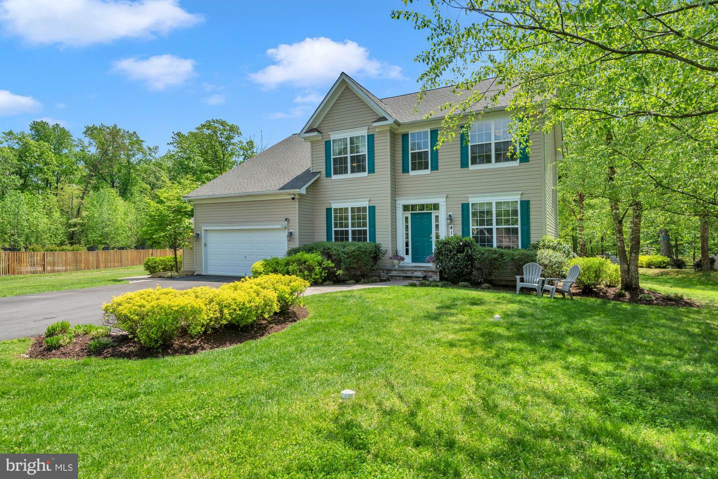 Property Photo: 417 Kings Way MD 21054