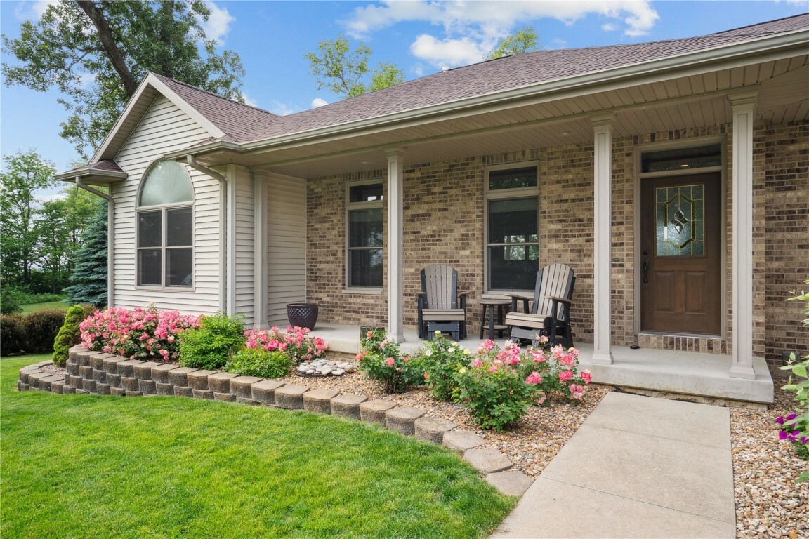 Property Photo: 7367 30th Avenue IA 52206