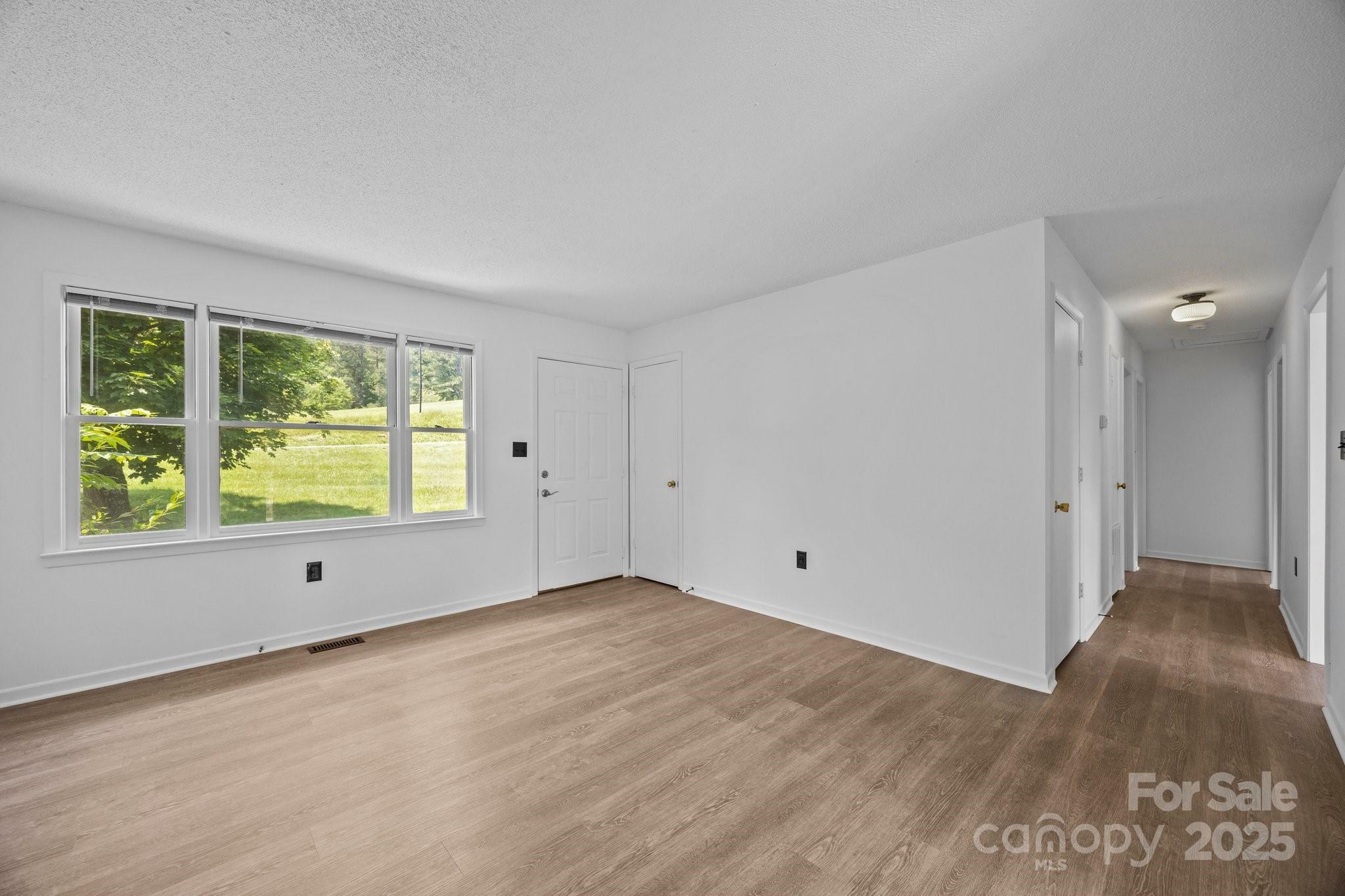 Property Photo:  520 Forest Street  NC 28754 