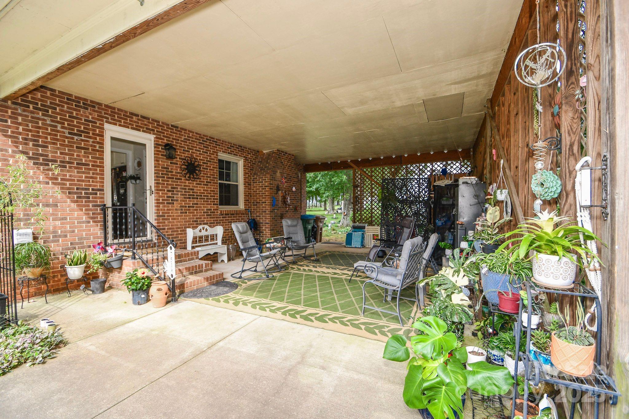Property Photo: 7518 Surry Lane NC 28079