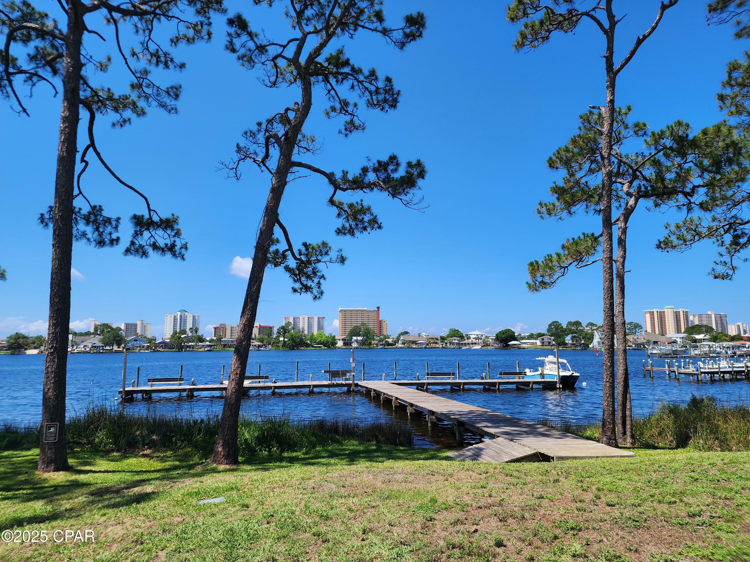 Property Photo: 6901 N Lagoon Drive 15 FL 32408