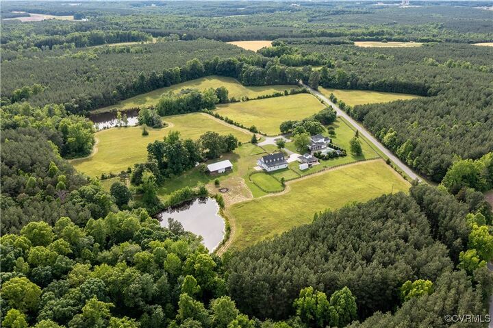 3122 W Creek Road  Nottoway VA 23930 photo