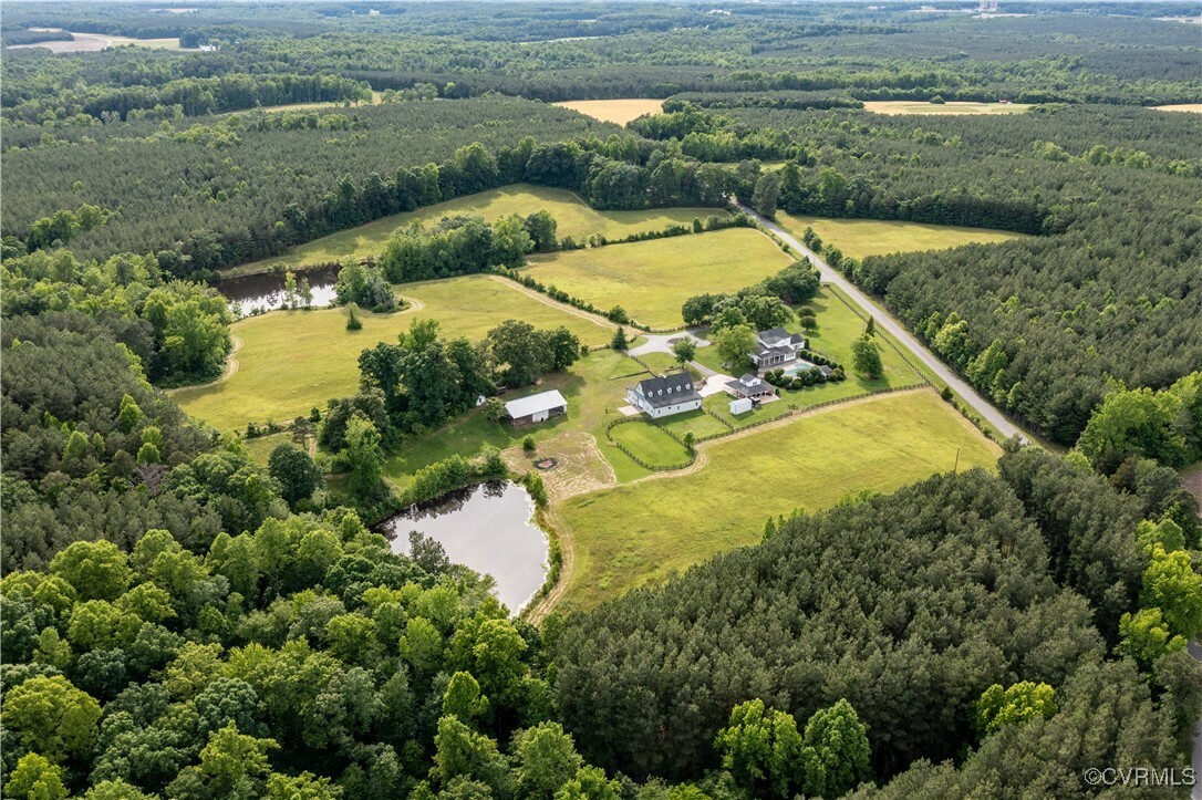 Property Photo: 3122 W Creek Road VA 23930