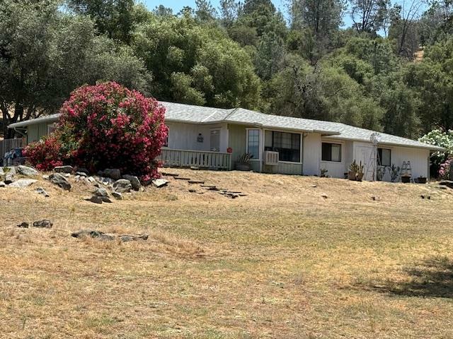 Property Photo: 30717 Seminole Drive CA 93614