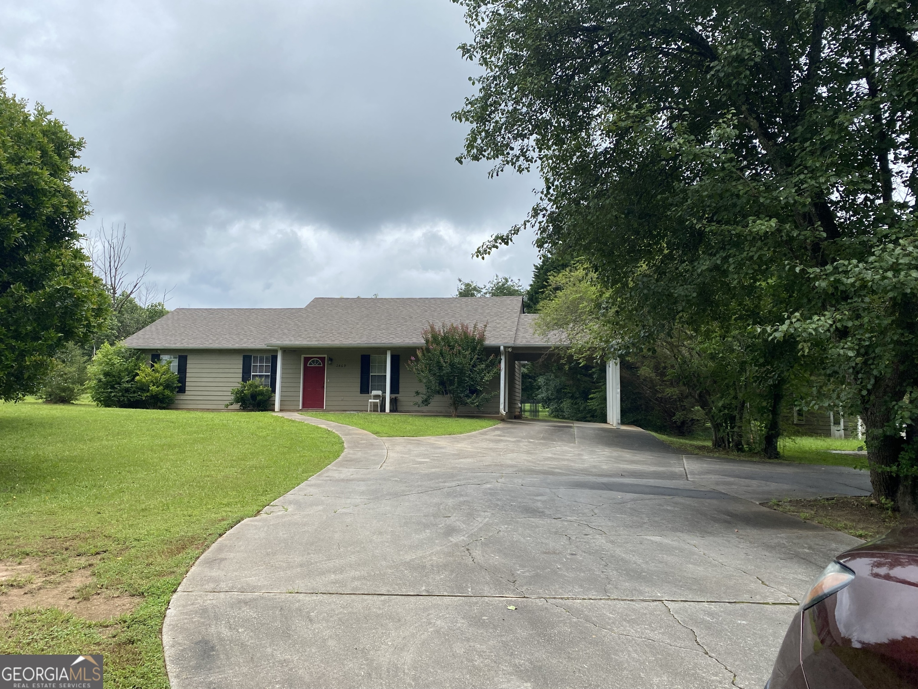 Property Photo: 2469 Birdie Road GA 30223