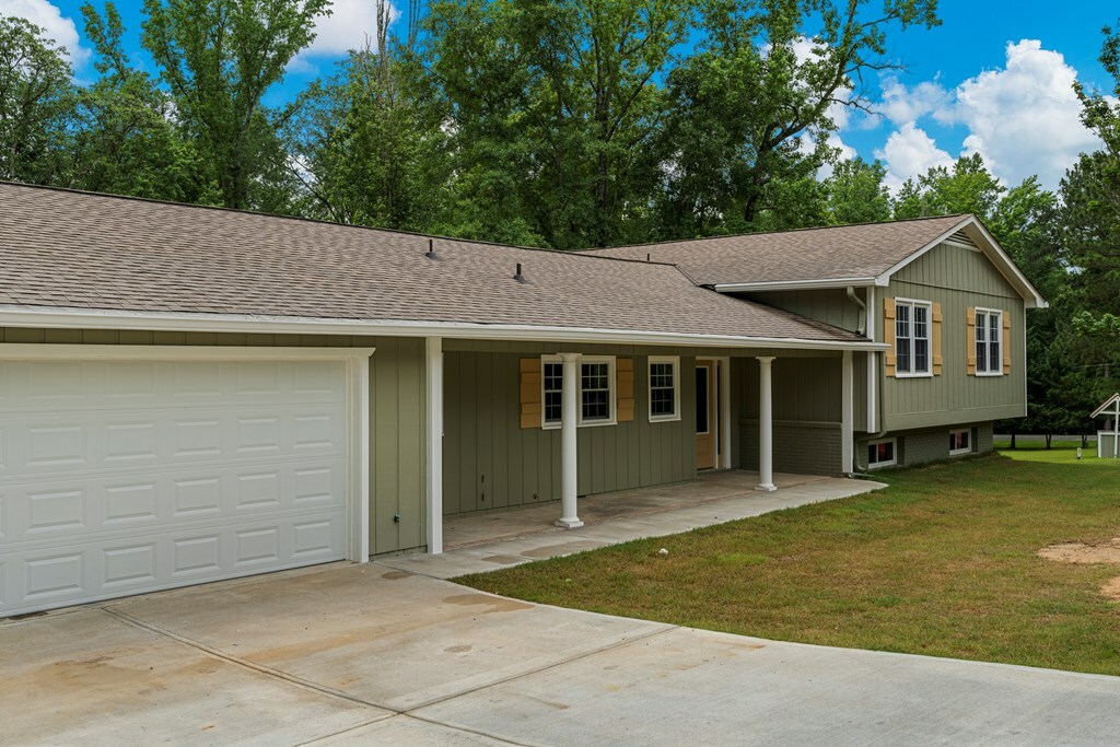 Property Photo:  1000 Jones Road  GA 31804 