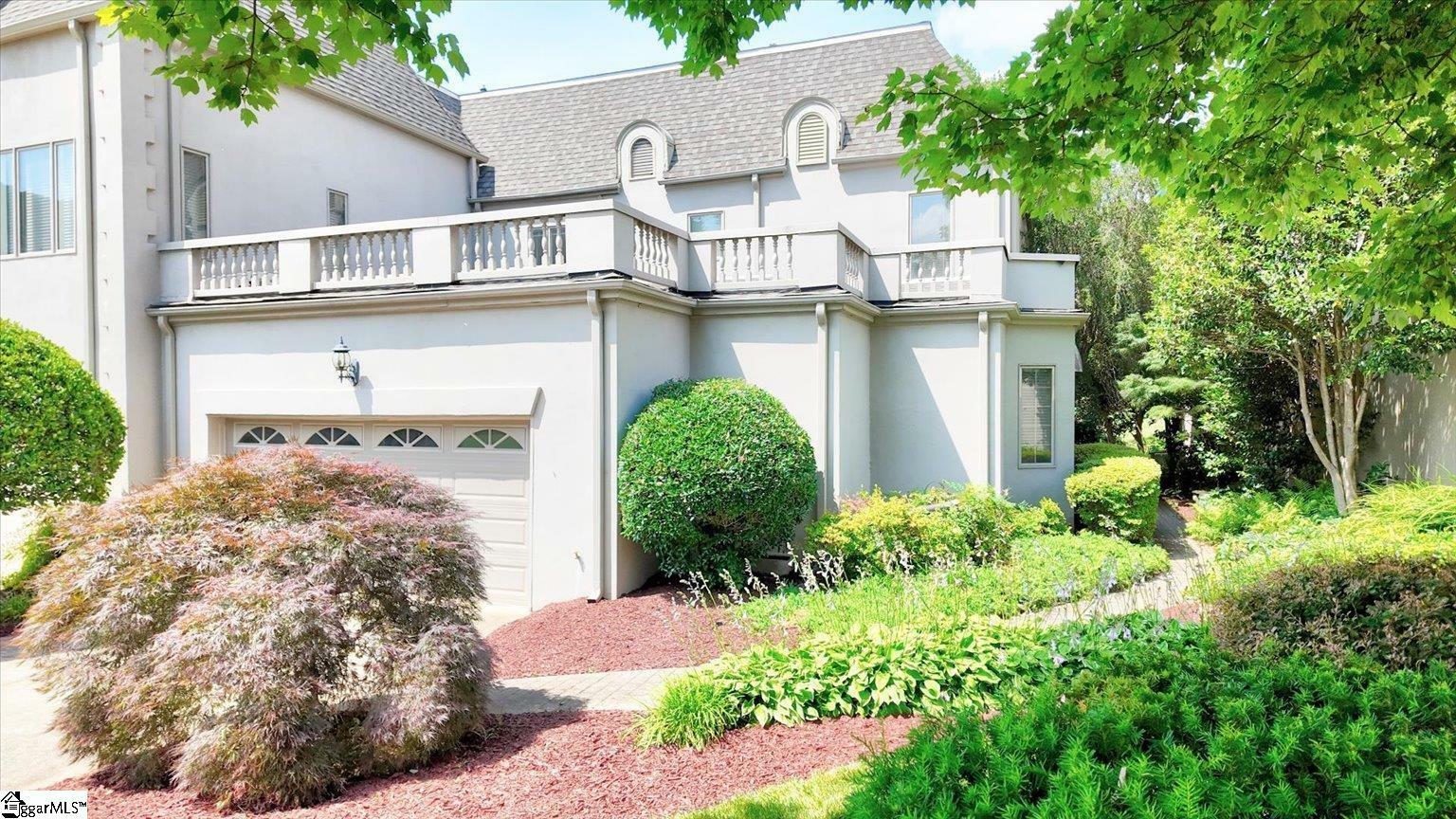 Property Photo: 100 Castellan Drive SC 29650