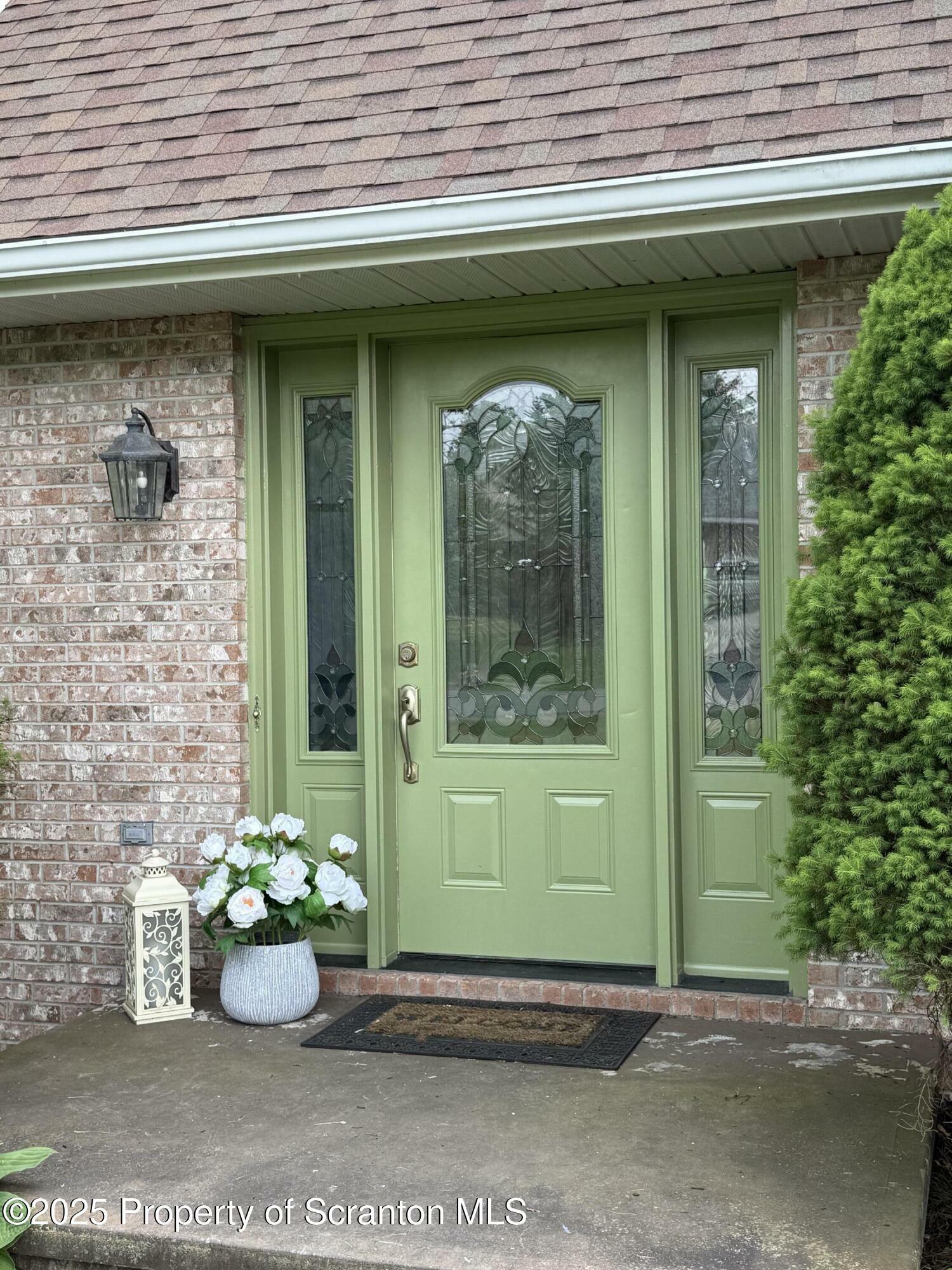 Property Photo: 911 Clearview Road L 6 PA 18444