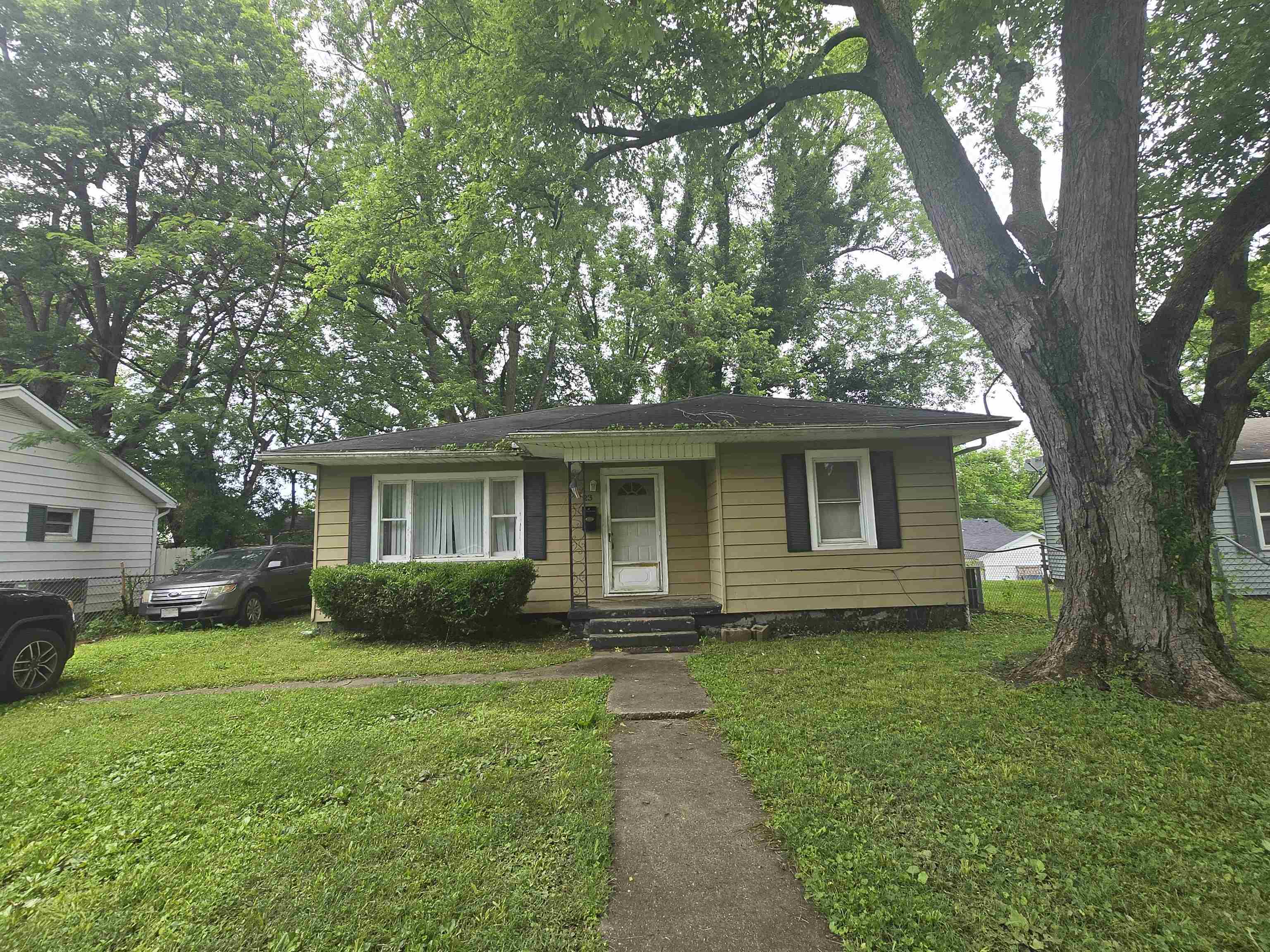 Property Photo:  23 Lett Court  KY 42420 